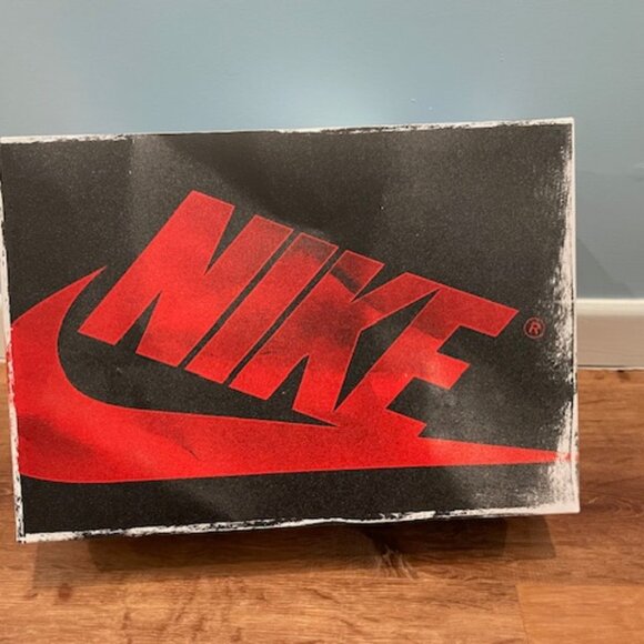 Air Jordan 1 Retro High OG Youth 7 Euro 40 UK 6 NEW in BOX Perfect Gift $140 - Picture 8 of 14